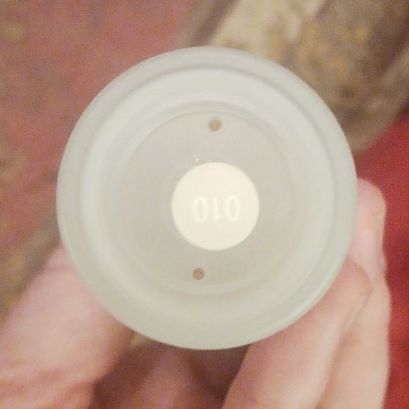 NEW Rose Inc Skin Enhance Luminous Tinted Serum - Picture 11 of 11